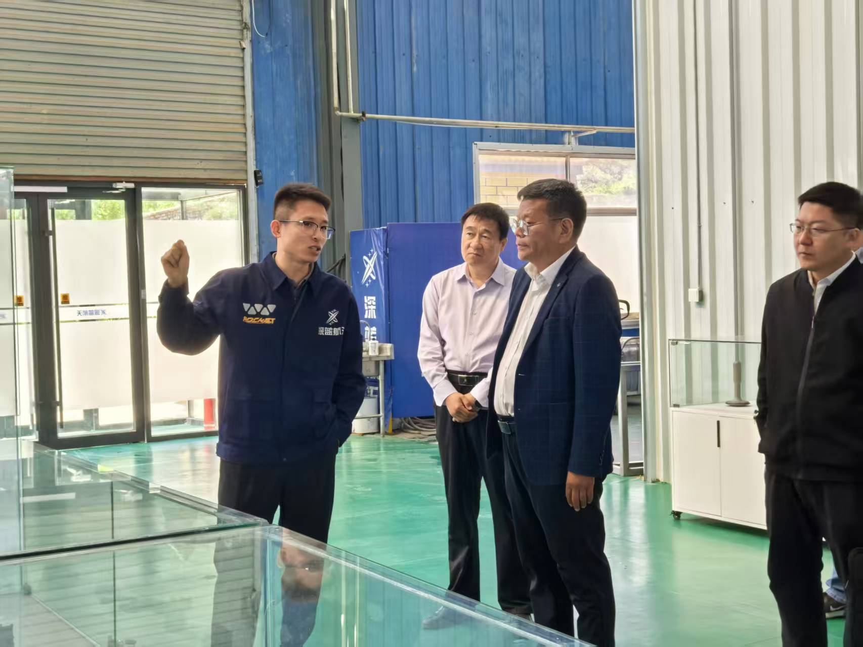 院领导带队到泰安汶河新区调研